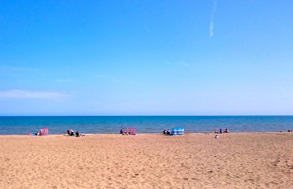 Manor Farm Stay Sutton-on-Sea Exteriör bild