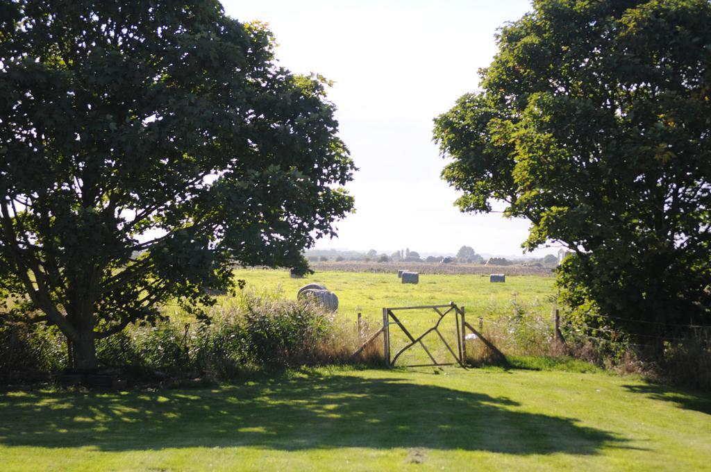 Manor Farm Stay Sutton-on-Sea Exteriör bild